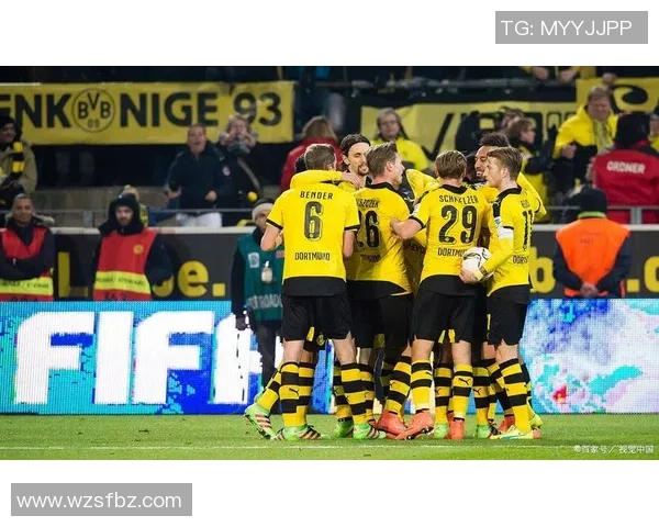 英超精彩对决多特蒙德点球大战逆转曼城全场沸腾